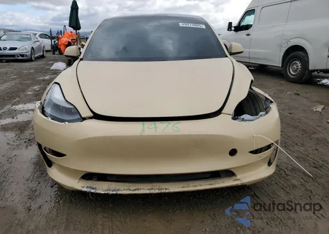 2021 Tesla Model 3 из США, поврежденный, VIN 5YJ3E1EA3MF987562